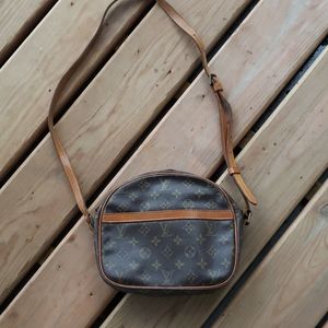 Louis Vuitton Crossbody Purse